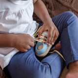 Tie Up Shoe